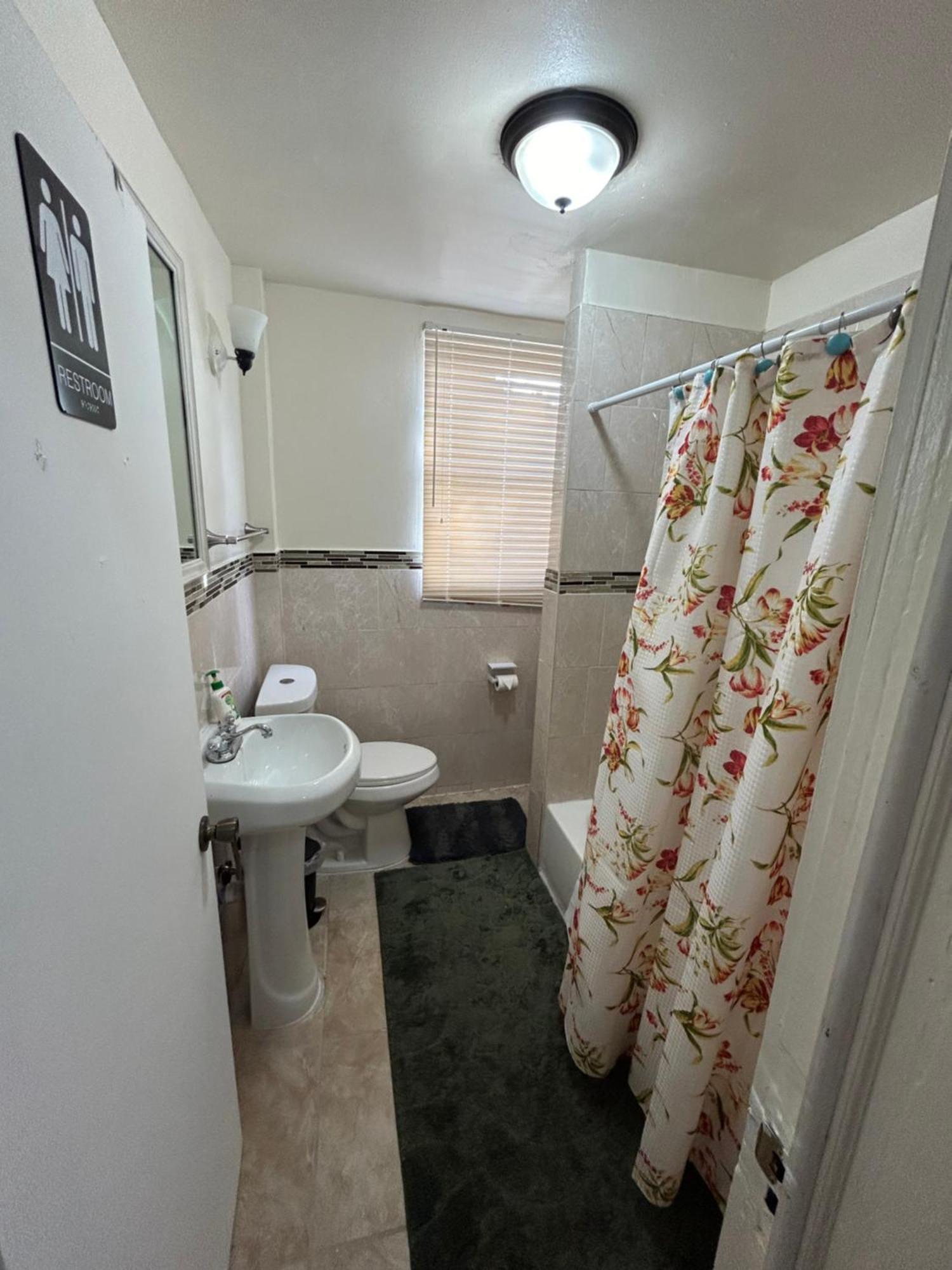 ניוארק 2F4-Chelsea Suites In-Unit Washer Dryer And Tv מראה חיצוני תמונה